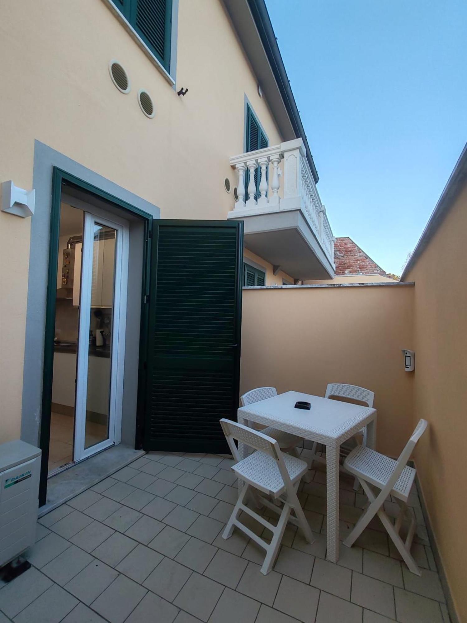 Ondina Apartment In Versilia Viareggio Eksteriør bilde